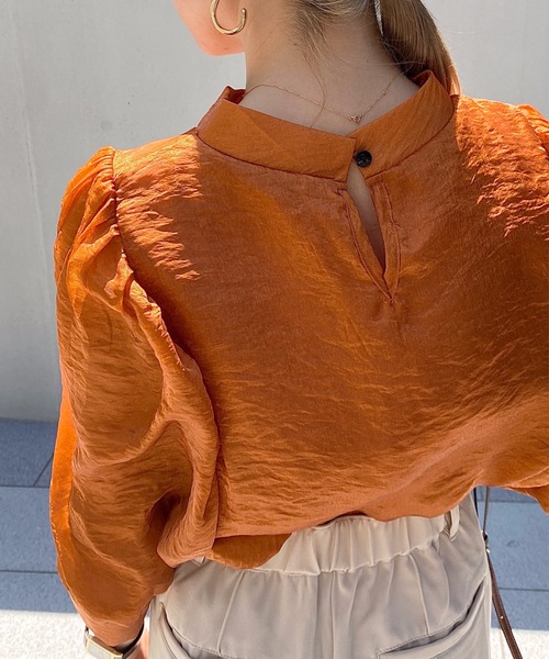 StyleSea(スタイルシー)の「スタンドカラーボリュームスリーブブラウス(シャツ/ブラウス・レディース・ブラック/オリーブ/キャメル・FREE)」の13枚目の写真