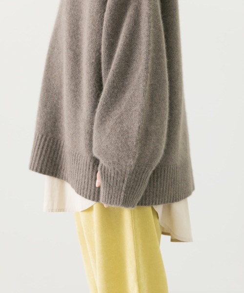 LAATO（ラート）の「FUWA FUWA  KNIT（ニット/セーター・レディース・グレー/パープル/ベージュ・FREE）」の7枚目の写真