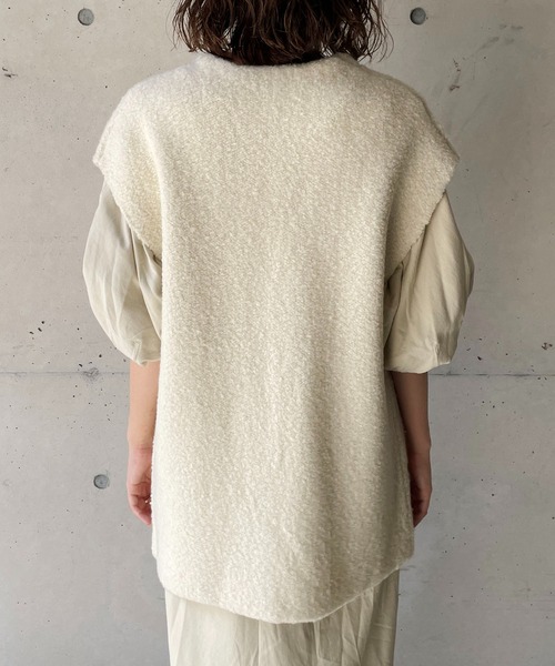 CAPRICIEUX LE'MAGE（カプリシューレマージュ）の「Wフェイス圧縮ウールベスト（ベスト・レディース・チャコールグレー/オフホワイト・FREE）」の13枚目の写真
