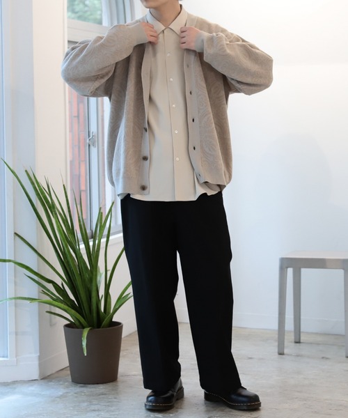 BeAMS DOT(ビームスドット)の「【WEB限定】BeAMS DOT / ジャカードニットカーディガン(カーディガン/ボレロ・メンズ・ベージュ/ブラック・MEDIUM/LARGE)」の5枚目の写真
