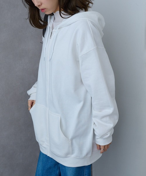 GILDAN（ギルダン）の「【GILDAN】8.0 oz ヘビーブレンド裏起毛スウェットフルジップパーカー 長袖無地フーディー ビッグシルエット GL18600 MURS（パーカー・メンズ・ホワイト/ネイビー/ブラック/グレー/ロイヤルブルー/ダークブラウン/バーガンディー/レッド/パープル/グリーン・M/S/L/XL/2XL）」の17枚目の写真