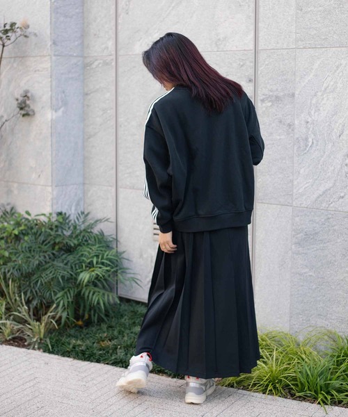 adidas Originals(アディダスオリジナルス)の「adidas OS SWEATSHIRT H33539(スウェット・レディース・ブラック・SMALL)」の6枚目の写真