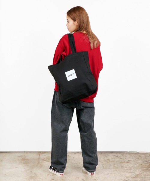 HUF（ハフ）の「CLASSIC FLEECE CREW / HUF クルー トレーナー（スウェット・メンズ・レッド系その他/グリーン系その他/ブラック/ホワイト系その他・X-LARGE/SMALL/MEDIUM/XX-LARGE/LARGE）」の9枚目の写真