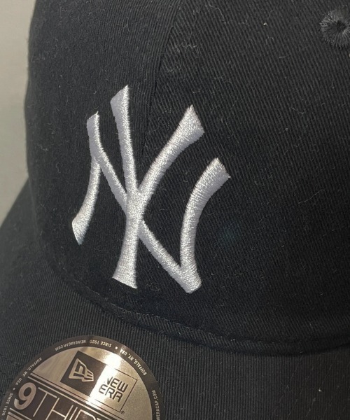 NEW ERA（ニューエラ）の「NEW ERA 9THIRTY Washed NewYorkYankees（キャップ・メンズ・ブラック・FREE）」の6枚目の写真