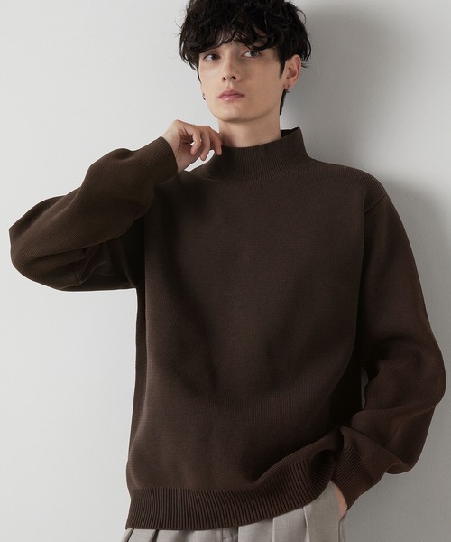 Anchor Smith（アンカー スミス）の「【 軽量 × 抗ピリング × ウォッシャブル × 帯電防止 】7G捲縮ニット オーバーサイズ モックネックセーター（ニット/セーター・メンズ・グリーン系1/グレイッシュブルー/アイボリー/ブラウン/ブラック/グレイッシュベージュ/チャコール/グリーン/ライトブルー/モカ/オリーブ/ライトベージュ/ライトグレー/グレー/ダークブラウン/ダークネイビー/ワイン・L/M）」の6枚目の写真