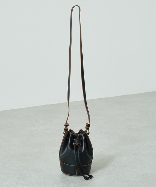 Lui's（ルイス）の「巾着バケツバッグ（ショルダーバッグ・レディース・ブラック/ベージュ/アイボリー・FREE）」の7枚目の写真