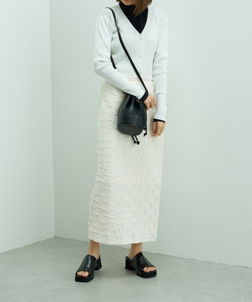 Lui's（ルイス）の「巾着バケツバッグ（ショルダーバッグ・レディース・ブラック/ベージュ/アイボリー・FREE）」の15枚目の写真