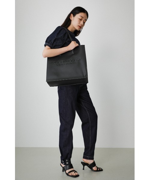 AZUL by moussy（アズールバイマウジー）の「AZUL EMBOSS TOTE BAG/AZULエンボストートバッグ（トートバッグ・メンズ・ブラック・FREE）」の12枚目の写真