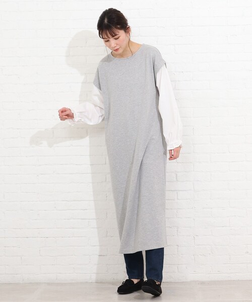 SHOO・LA・RUE(シューラルー)の「◆袖ボリューム切り替えワンピース(ワンピース・レディース・ベージュ系その他2/ブラック系4/グレー系4・02/03/04)」の12枚目の写真