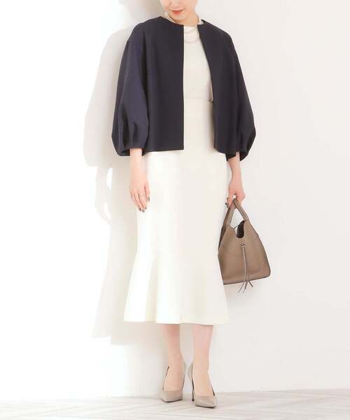 Tiara（ティアラ）の「ボリュームスリーブブラウス（シャツ/ブラウス・レディース・ネイビー/ブラック/アイボリー・FREE）」の5枚目の写真