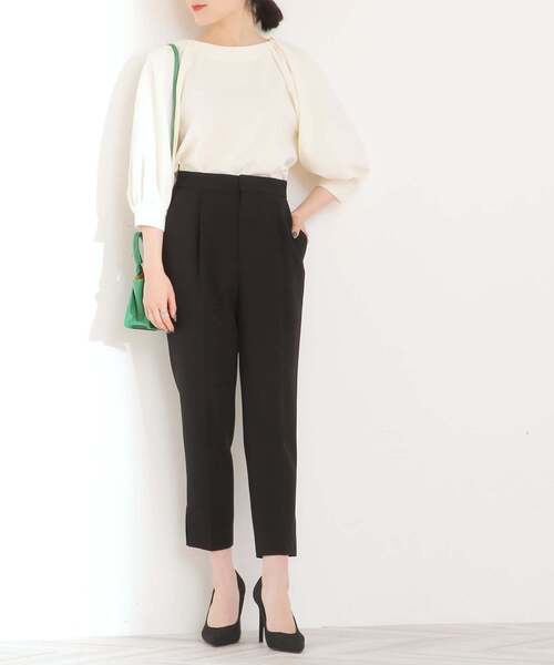 Tiara（ティアラ）の「ボリュームスリーブブラウス（シャツ/ブラウス・レディース・ネイビー/ブラック/アイボリー・FREE）」の4枚目の写真