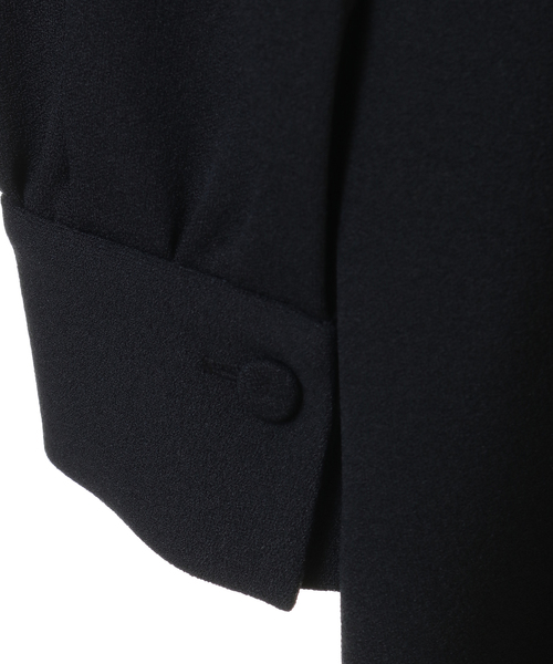 Tiara（ティアラ）の「ボリュームスリーブブラウス（シャツ/ブラウス・レディース・ネイビー/ブラック/アイボリー・FREE）」の16枚目の写真