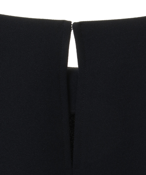 Tiara（ティアラ）の「ボリュームスリーブブラウス（シャツ/ブラウス・レディース・ネイビー/ブラック/アイボリー・FREE）」の17枚目の写真