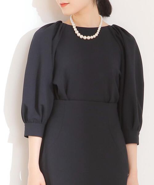 Tiara（ティアラ）の「ボリュームスリーブブラウス（シャツ/ブラウス・レディース・ネイビー/ブラック/アイボリー・FREE）」の19枚目の写真