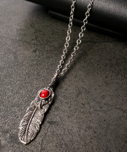 FUNALIVE（ファンアライブ）の「JON フェザーネックレス（ネックレス・メンズ・A/B/C/D/E/F/G/H/I/J/K/L/M/N/O/P/Q・FREE）」の2枚目の写真