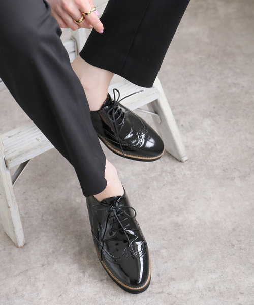 LE TALON（ルタロン）の「GRISE アツゾコオックス（その他シューズ・レディース・アイボリー/ブラックミックス・23cm/23.5cm/24cm/24.5cm/22.5cm/22cm/25cm/25.5cm）」の2枚目の写真