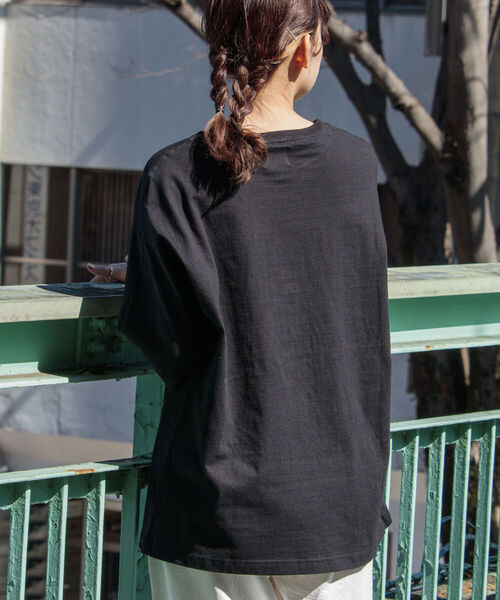 GLOSTER（グロスター）の「【RICHARD VERGEZ/リチャード・ヴェルゲス】コラージュアートTシャツ（Tシャツ/カットソー・メンズ・ホワイト系その他/ホワイト系その他2/ホワイト系その他3/ホワイト系その他4/ブラック系その他/ブラック系その他4/ブラック系その他2/ブラック系その他3・MEDIUM/LARGE）」の19枚目の写真