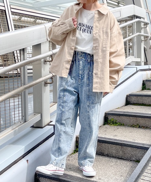 PairPair(ペアペア)の「刺繍入りBIGシャツ(ユニセックス)(シャツ/ブラウス・レディース・サックスブルー/ライトベージュ・フリー)」の4枚目の写真