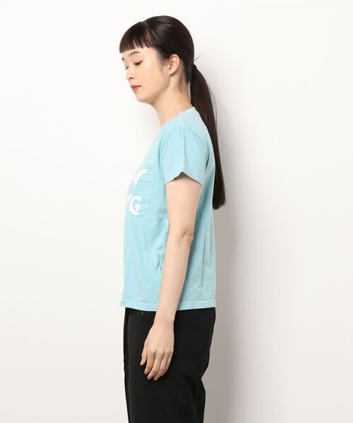 mother（マザー）の「【MOTHER/マザー】胸ポケット付ロゴT（Tシャツ/カットソー・レディース・ブルー・38）」の2枚目の写真