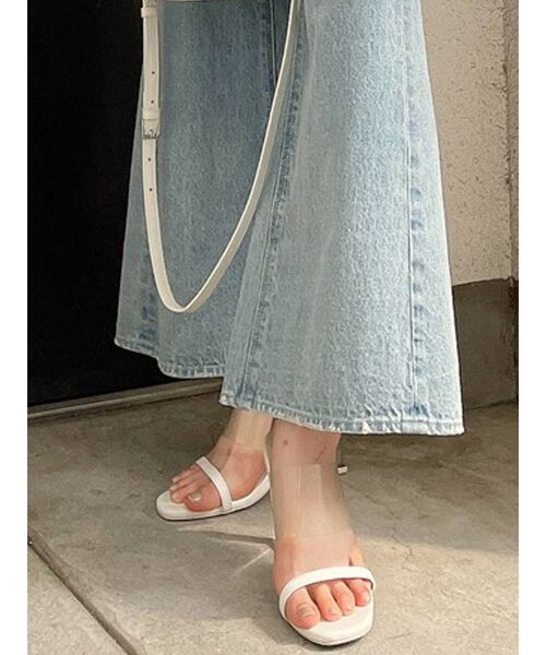 GYDA（ジェイダ）の「クリアヒールサンダル（サンダル・レディース・ブラック/オフホワイト・SMALL/MEDIUM/LARGE）」の2枚目の写真