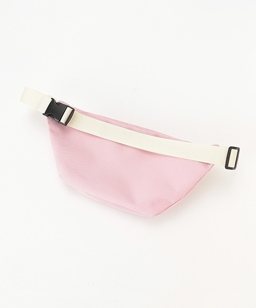 LOVETOXIC(ラブトキシック)の「メッシュポケットウエストBAG(ボディバッグ/ウエストポーチ・キッズ・ブラック/ピンク/サックスブルー・FREE)」の7枚目の写真