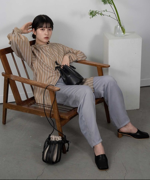 Amiur（エミレ）の「vintage satin pants（その他パンツ・レディース・アイボリー/サックスブルー/ラベンダー・S/M）」の6枚目の写真