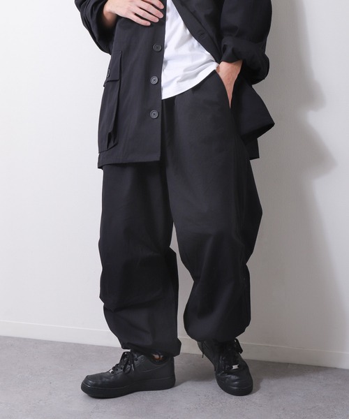 ZIP FIVE(ジップファイブ)の「【loot box】 ルーズシルエットパラシュートパンツ/スノーパンツ(その他パンツ・メンズ・ブラック/オフホワイト/カーキ/オレンジ/マスタード/グリーン・MEDIUM/LARGE)」の3枚目の写真