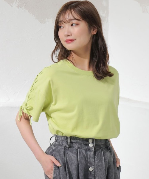 Honeys（ハニーズ）の「袖レースアップＴシャツ（Tシャツ/カットソー・レディース・ブラック/ホワイト×ブラック/ライム/ピンク/ホワイト・L/M/S）」の12枚目の写真