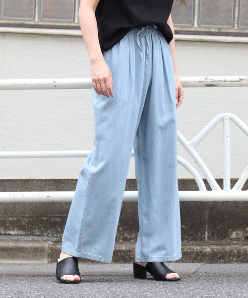 HONEYSUCKLE ROSE(ハニーサックルローズ)の「【HONEYSUCKLE ROSE】サマーデニムイージーパンツ(デニムパンツ・レディース・ダークインディゴブルー/ライトインディゴブルー・L/S/M)」の2枚目の写真