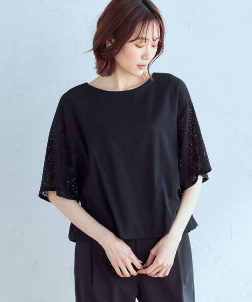 Petit Honfleur(プチオンフルール)の「レーススリーブブラウス(Tシャツ/カットソー・レディース・アイボリー/ブラック・13号/11号/9号)」の2枚目の写真