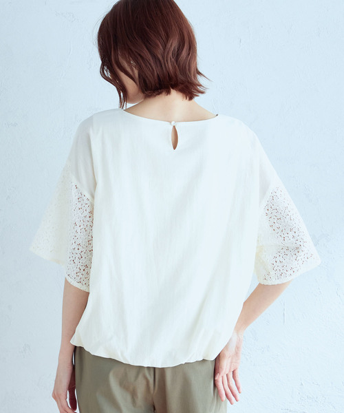 Petit Honfleur(プチオンフルール)の「レーススリーブブラウス(Tシャツ/カットソー・レディース・アイボリー/ブラック・13号/11号/9号)」の6枚目の写真