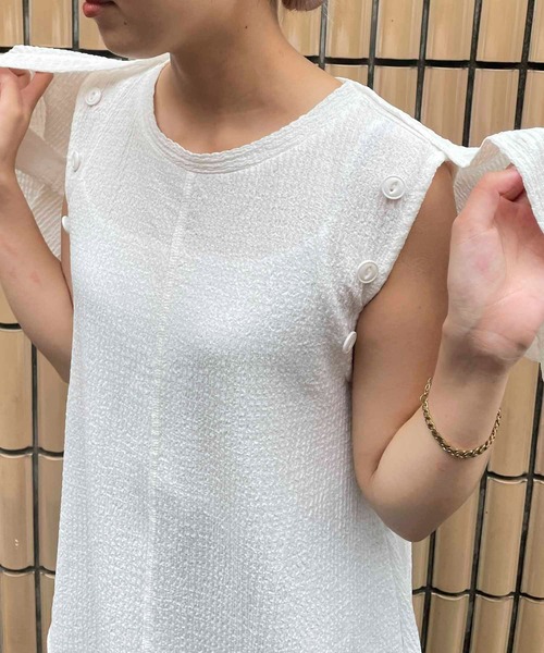 byYOUANCE(バイユアンス)の「マルチWAYカーディガンSETタンクトップ(タンクトップ・レディース・ホワイト/ブラック・FREE)」の8枚目の写真