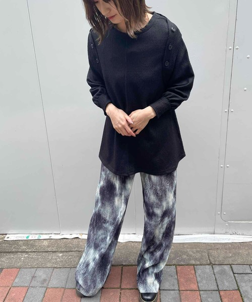 byYOUANCE(バイユアンス)の「マルチWAYカーディガンSETタンクトップ(タンクトップ・レディース・ホワイト/ブラック・FREE)」の12枚目の写真