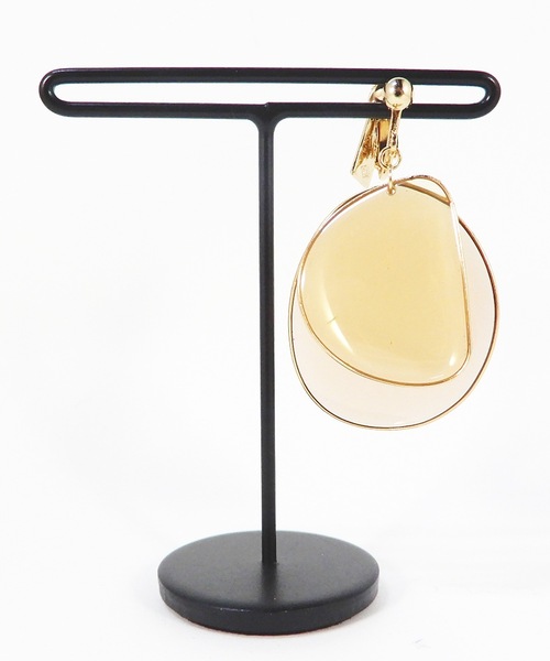 The Rule(ザルール)の「The Rule ザルール:片耳用 Amaranth earring size:M 花びら イヤリングM(イヤリング・レディース・ベージュ/パープル/グレー/レッド/ブルー/グリーン/クリア/グレイッシュベージュ・FREE)」の11枚目の写真