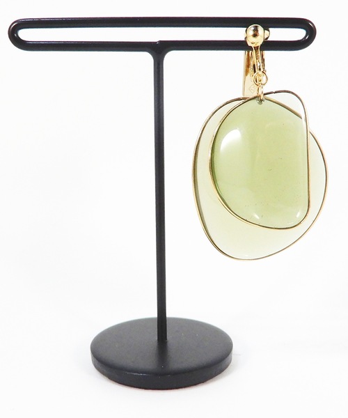 The Rule(ザルール)の「The Rule ザルール:片耳用 Amaranth earring size:M 花びら イヤリングM(イヤリング・レディース・ベージュ/パープル/グレー/レッド/ブルー/グリーン/クリア/グレイッシュベージュ・FREE)」の12枚目の写真