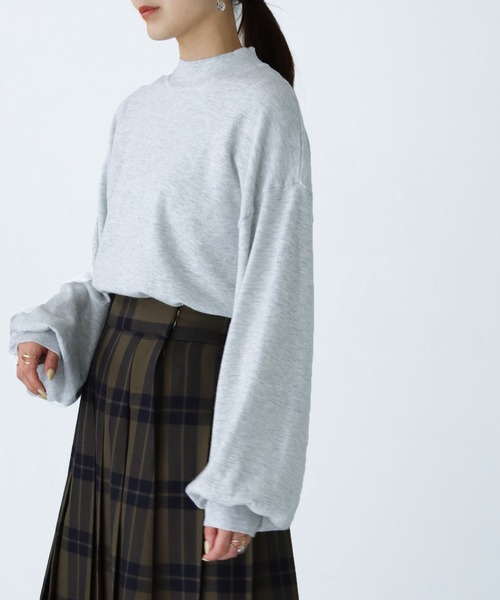 HER CLOSET(ハークローゼット)の「【shemoshelly】WEB限定サスティナブルハイネックニットプルオーバー(Tシャツ/カットソー・レディース・ライトグレー/ライトブルー/ブラック/パープル/ライトグリーン/アイボリー・M)」の10枚目の写真