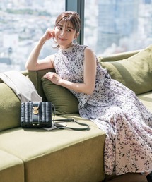 Andemiu | 【水野佐彩コレクション】印象美人キカフラワープリーツワンピース298573(ワンピース)