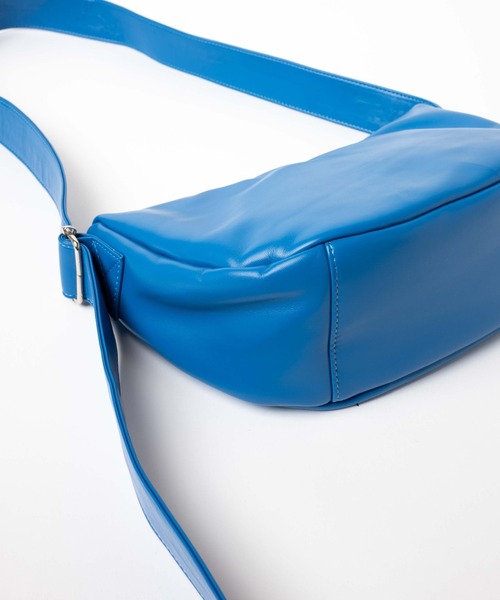 WEGO（ウィゴー）の「WEGO/ハーフムーンショルダーバッグ（ショルダーバッグ・レディース・ブルー/グリーン/ホワイト/ブラック・FREE）」の20枚目の写真