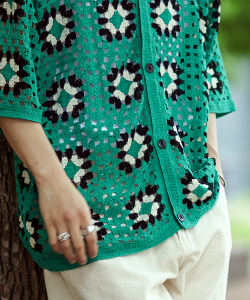 B.C STOCK（ベーセーストック）の「CRH FLOWER CROCHET ポロシャツ（ニット/セーター・メンズ・ホワイト/ブラック/グリーン・MEDIUM/LARGE）」の12枚目の写真