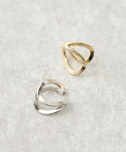 BEARDSLEY(ビアズリー)の「ダブルラインイヤーカフ(イヤーカフ・レディース・シルバー/ゴールド・FREE)」の2枚目の写真