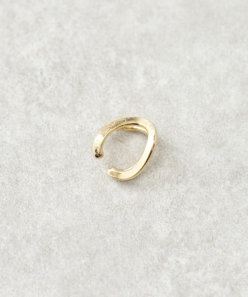 BEARDSLEY(ビアズリー)の「ダブルラインイヤーカフ(イヤーカフ・レディース・シルバー/ゴールド・FREE)」の4枚目の写真