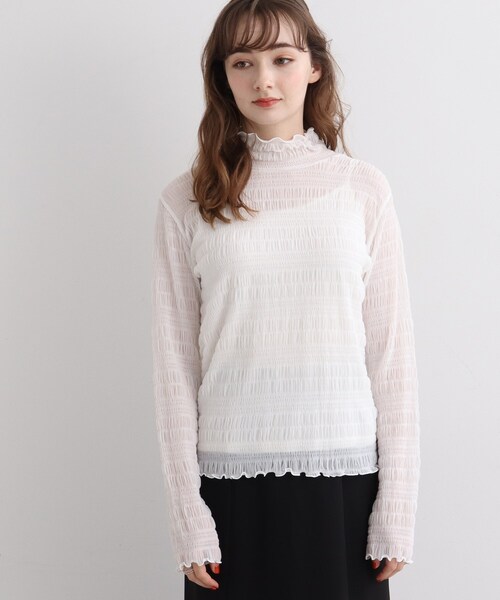 Cutie Blonde(キューティーブロンド)の「◆シアーハイネックトップス(Tシャツ/カットソー・レディース・ホワイト系/ブラック・01/02/03)」の3枚目の写真