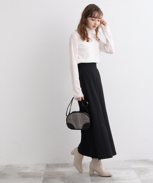 Cutie Blonde(キューティーブロンド)の「◆シアーハイネックトップス(Tシャツ/カットソー・レディース・ホワイト系/ブラック・01/02/03)」の19枚目の写真