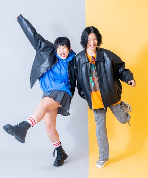 PUNYUS(プニュズ)の「合皮G1ジャケット(ブルゾン・レディース・ブラック・2/4/3)」の4枚目の写真