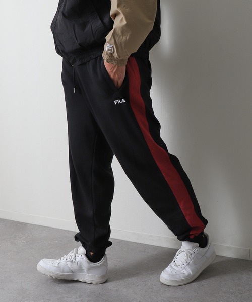 FILA(フィラ)の「【FILA】 サイドライン 裏毛 スウェットパンツ(スウェットパンツ・メンズ・ネイビー/ブラック/スミクロ/アッシュ・X-LARGE/LARGE/MEDIUM)」の2枚目の写真