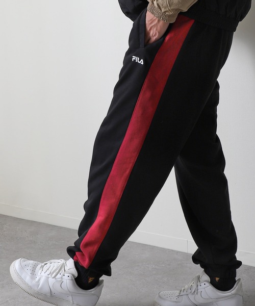 FILA(フィラ)の「【FILA】 サイドライン 裏毛 スウェットパンツ(スウェットパンツ・メンズ・ネイビー/ブラック/スミクロ/アッシュ・X-LARGE/LARGE/MEDIUM)」の14枚目の写真