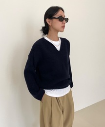 ウール混ラウンドVネックリブニット