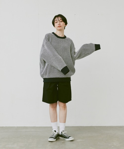 flaner（フラネ）の「Loose bi-color waffle knit/ルーズバイカラーワッフルニット（ニット/セーター・レディース・カーキ/ネイビー・MEDIUM/LARGE）」の3枚目の写真