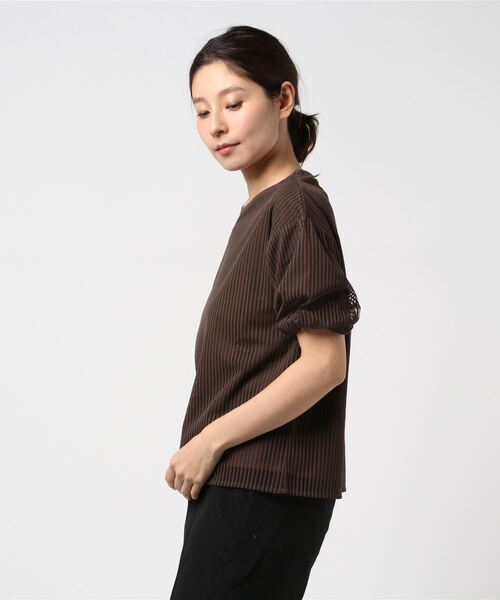 green label relaxing（グリーンレーベルリラクシング）の「半袖ブラウス（シャツ/ブラウス・レディース・グレー・FREE）」の5枚目の写真