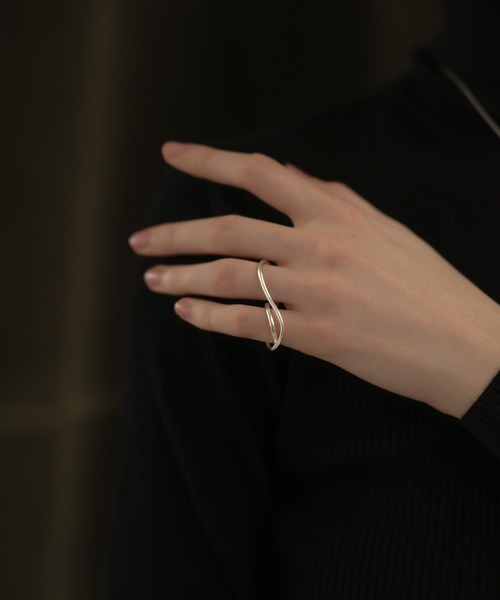 novice（ノーヴィス）の「【novice】Nuance Double Finger Ring（リング・レディース・その他/シルバー/ゴールド・FREE）」の8枚目の写真